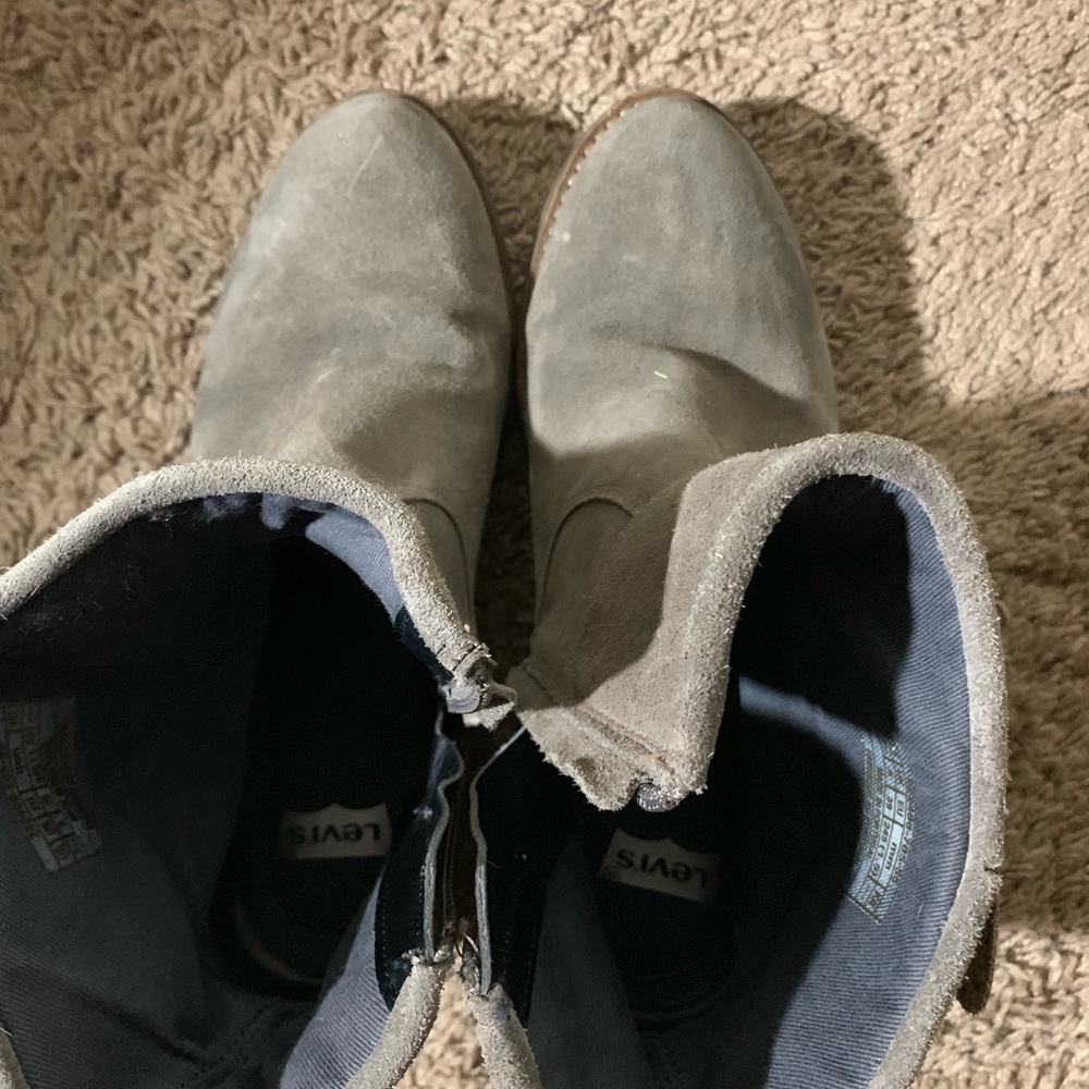 Levi’s boots